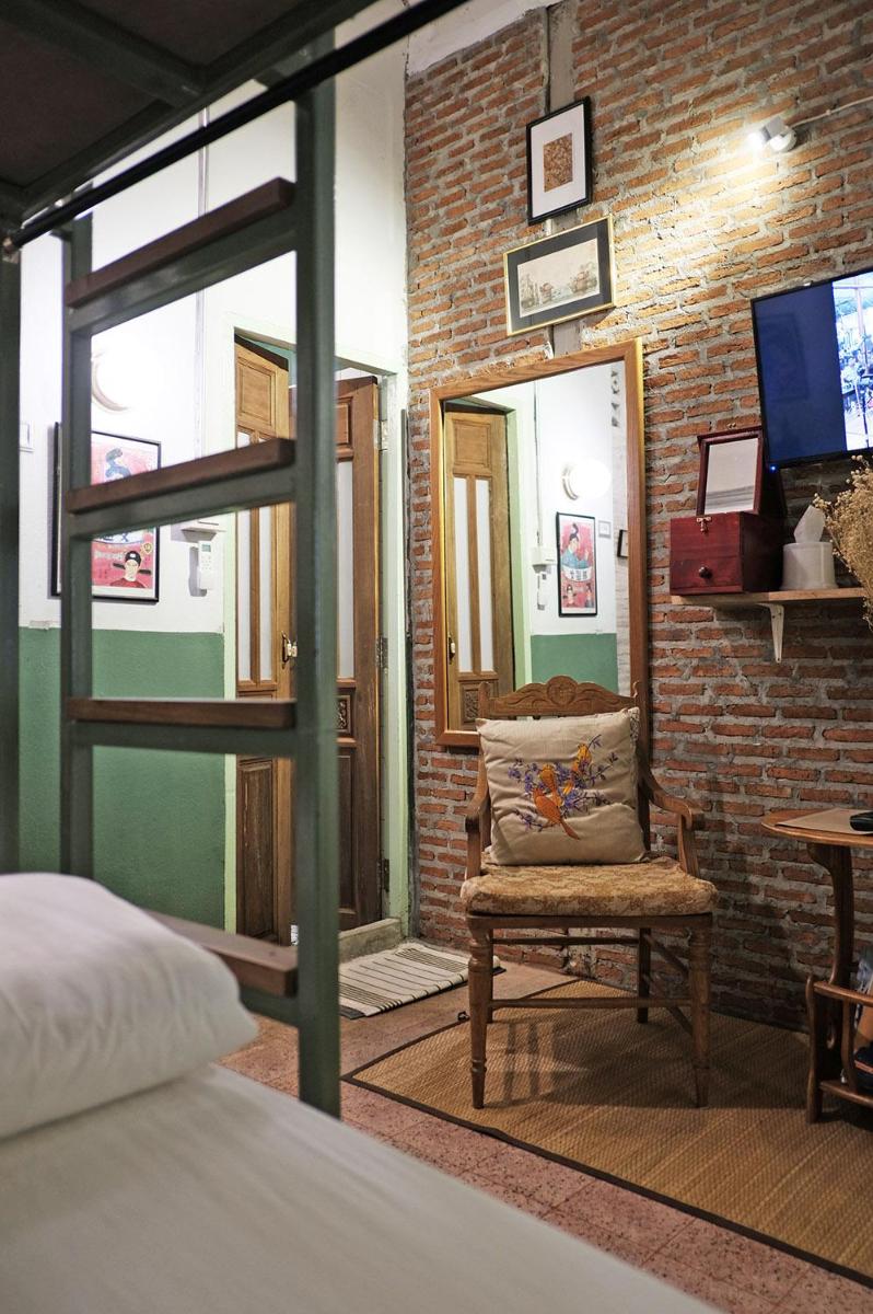 Foto - Live Local Cafe & Hotel - 420 Friendly