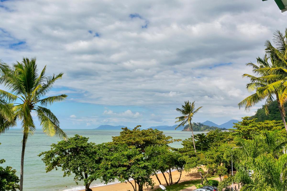 Foto - Beachfront Apartments on Trinity Beach