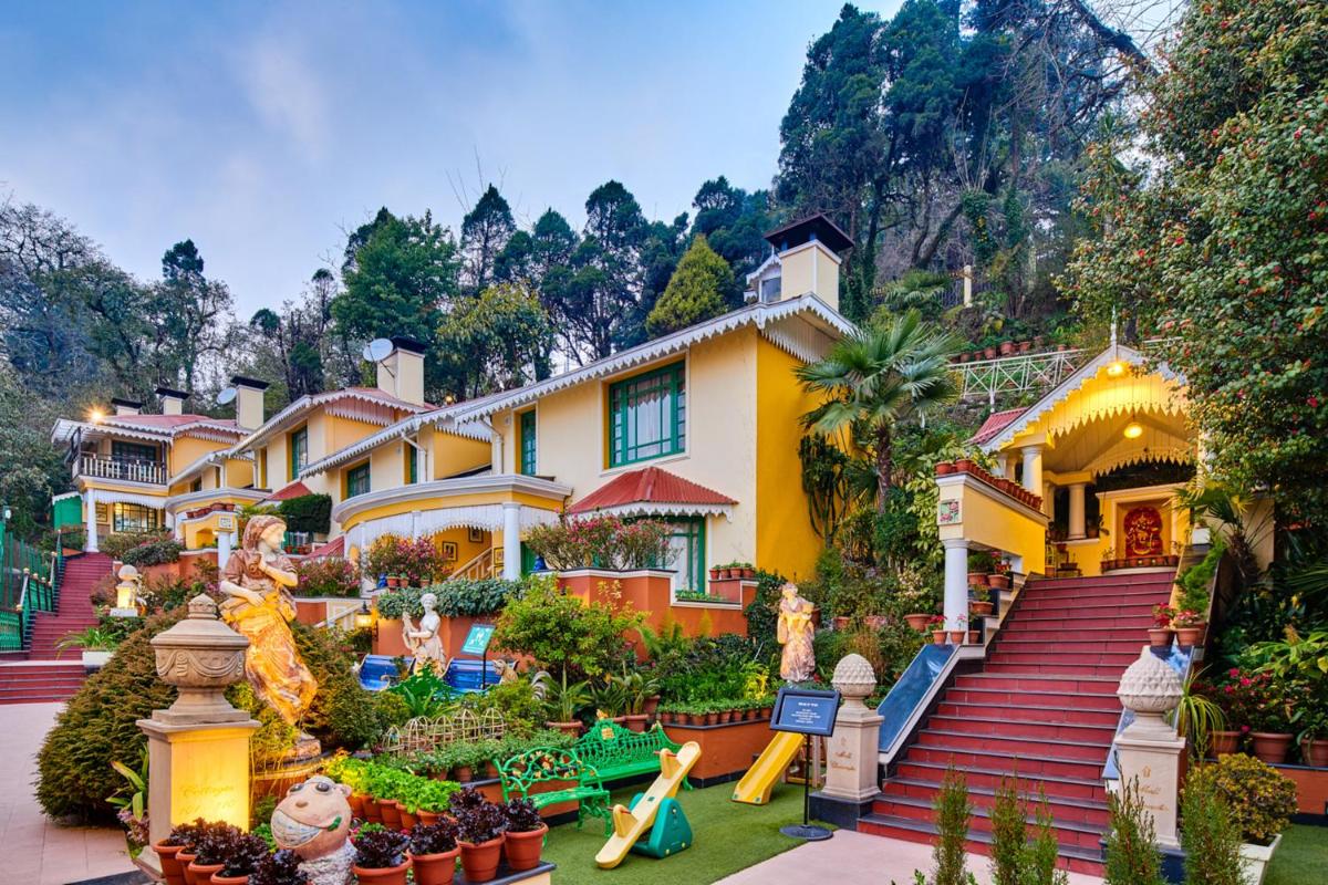 Darjeeling Tourism (2021) - India > Top Things To Do, Images, Tours