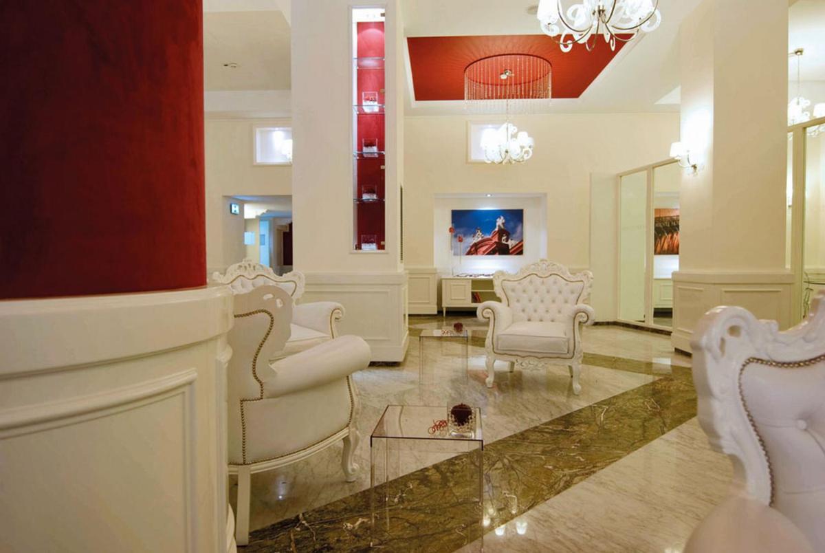 JR Hotels Oriente Bari photo 9