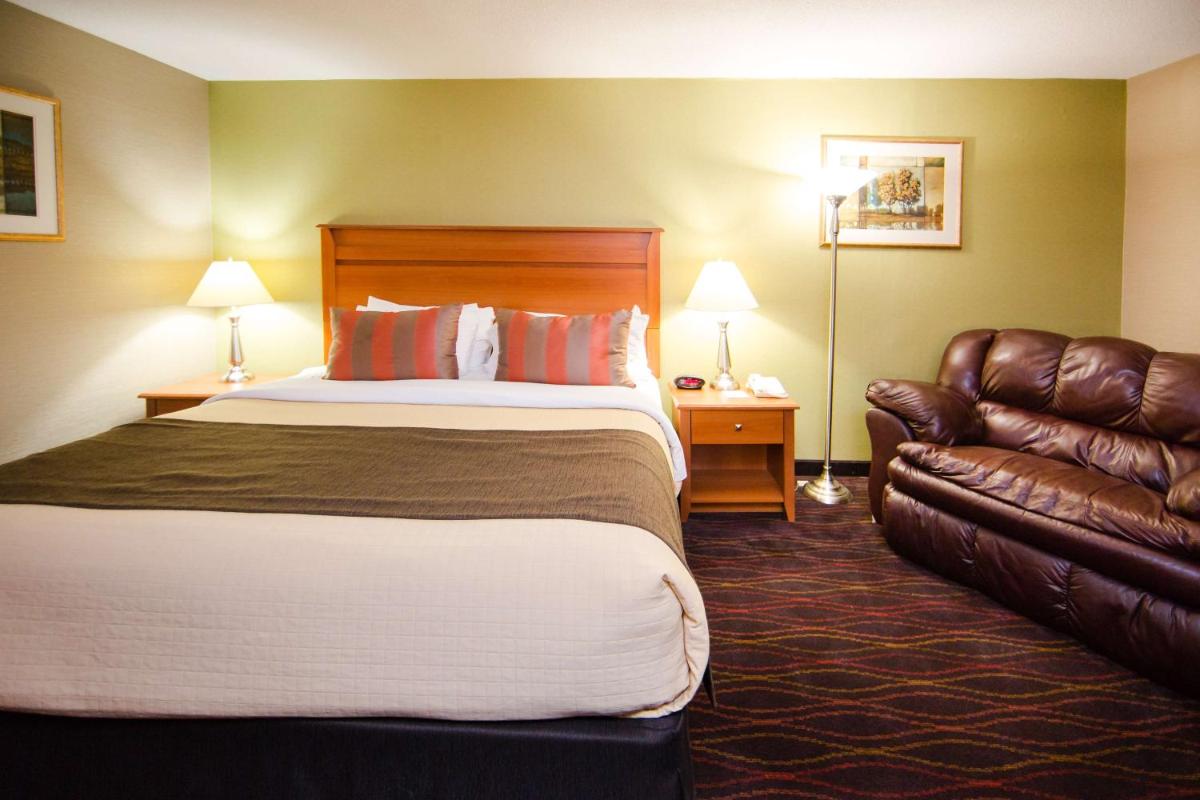 Photo - Best Western Plus Ottawa Kanata Hotel and Conference Centre