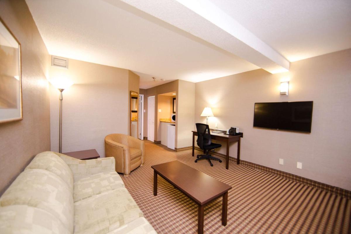 Photo - Best Western Plus Ottawa Kanata Hotel and Conference Centre