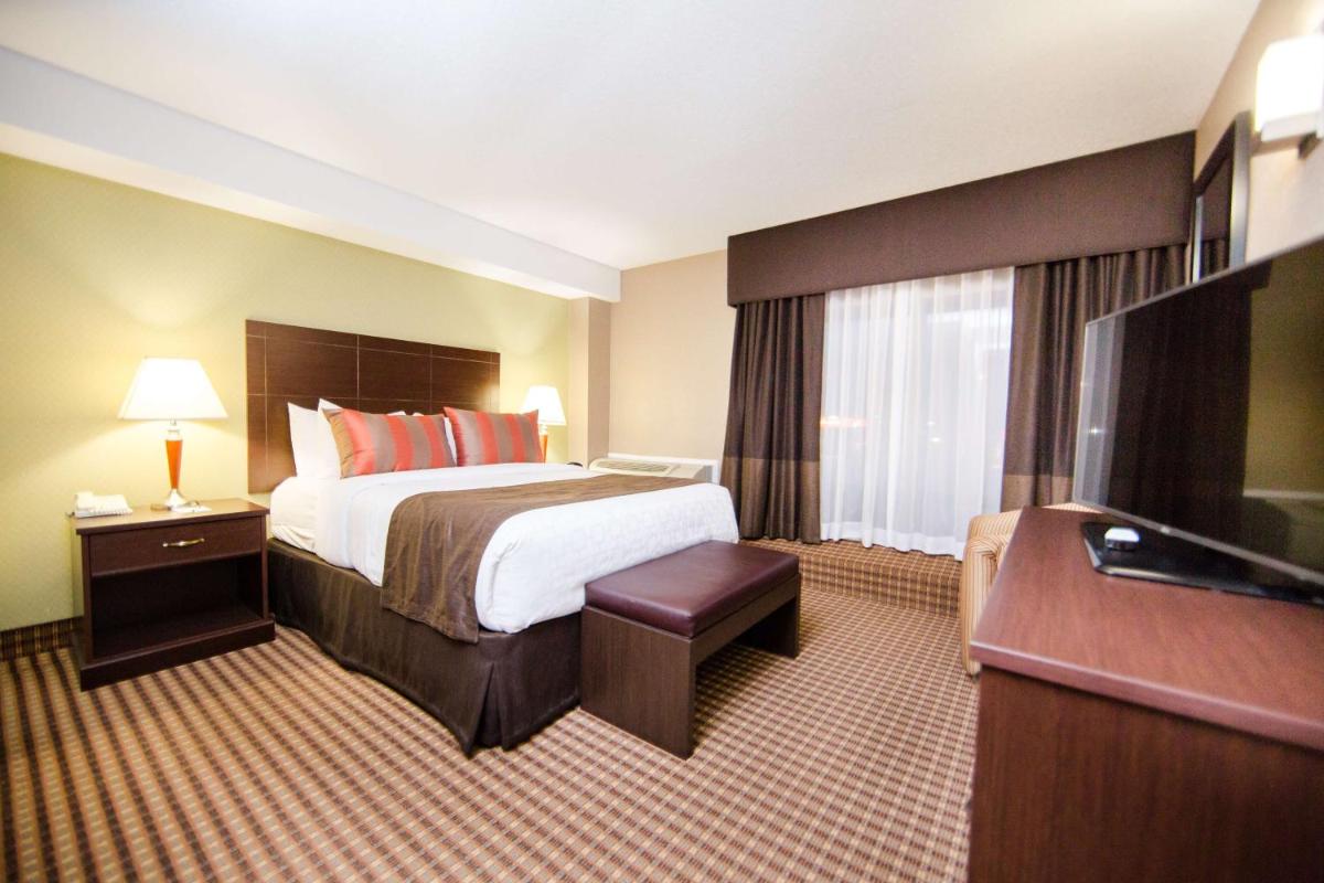 Photo - Best Western Plus Ottawa Kanata Hotel and Conference Centre