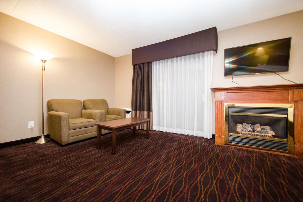 Photo - Best Western Plus Ottawa Kanata Hotel and Conference Centre