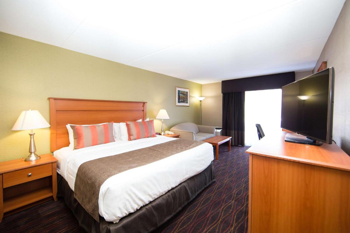 Photo - Best Western Plus Ottawa Kanata Hotel and Conference Centre