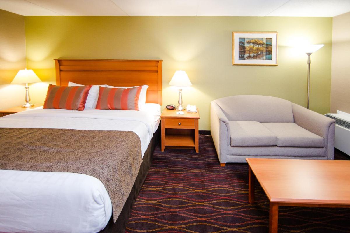 Photo - Best Western Plus Ottawa Kanata Hotel and Conference Centre