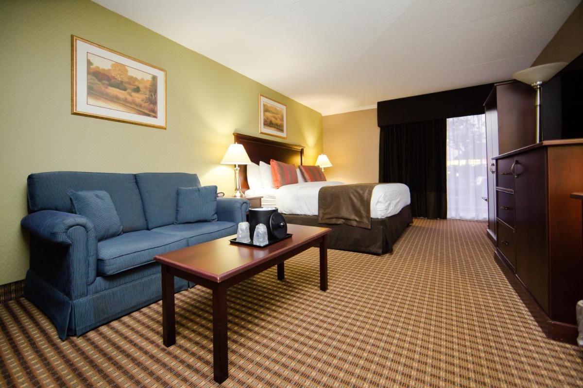 Photo - Best Western Plus Ottawa Kanata Hotel and Conference Centre