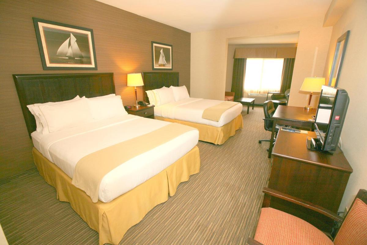 Photo - Holiday Inn Express San Diego South - Chula Vista, an IHG Hotel