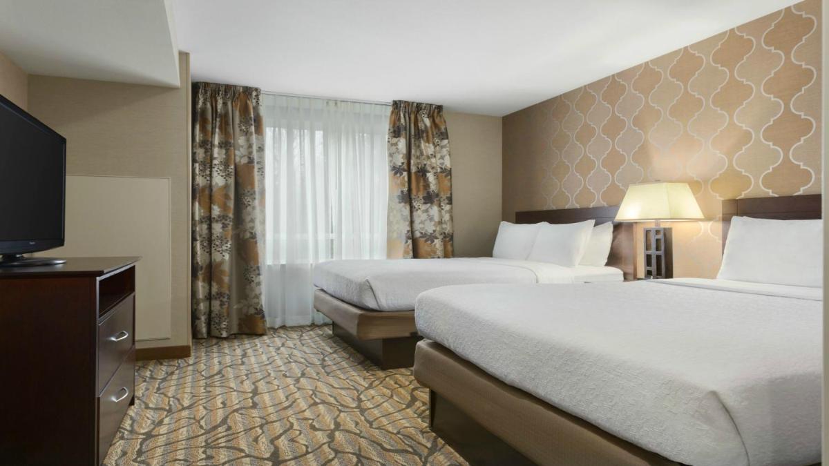 Photo - Holiday Inn Hotel & Suites Gateway, an IHG Hotel