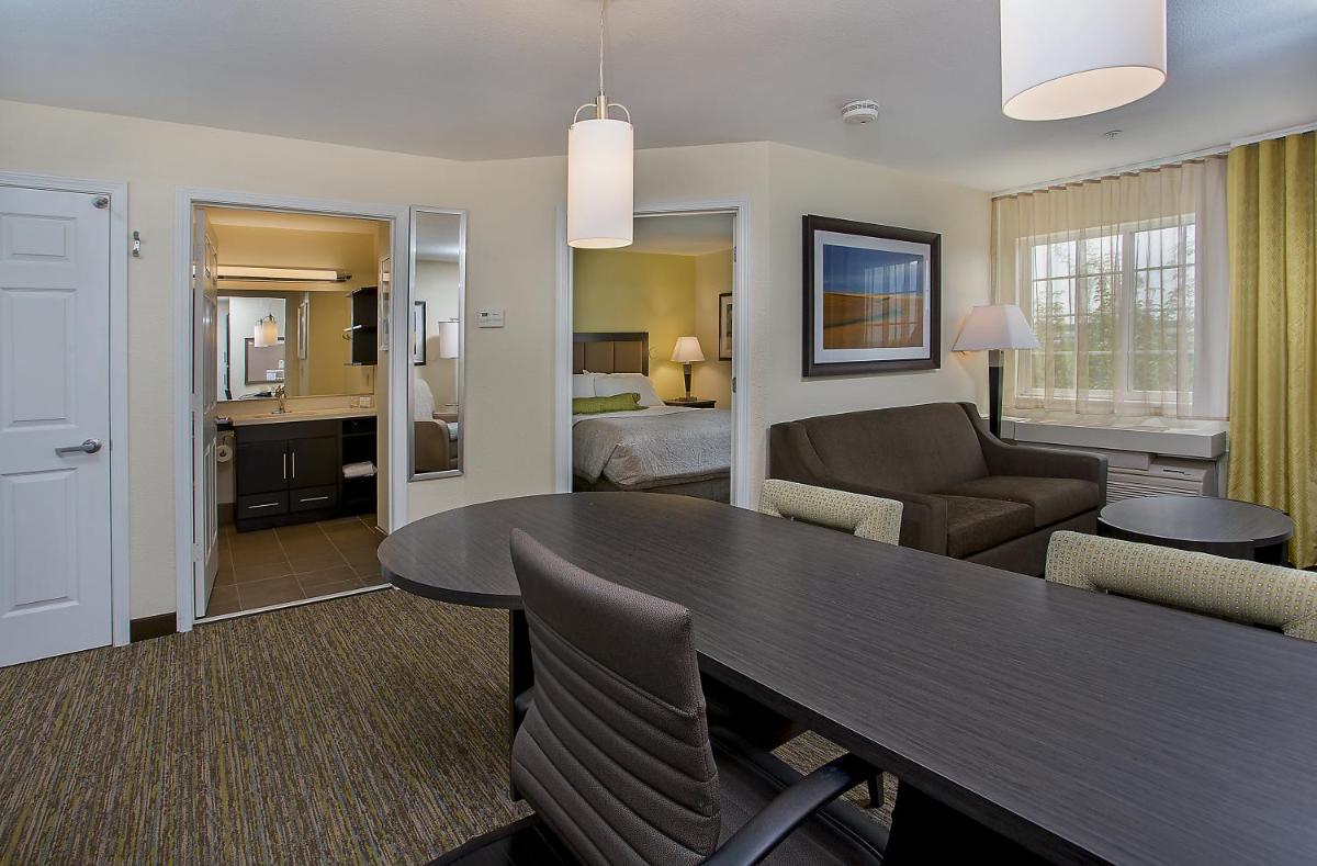 Photo - Candlewood Suites Louisville Airport, an IHG Hotel