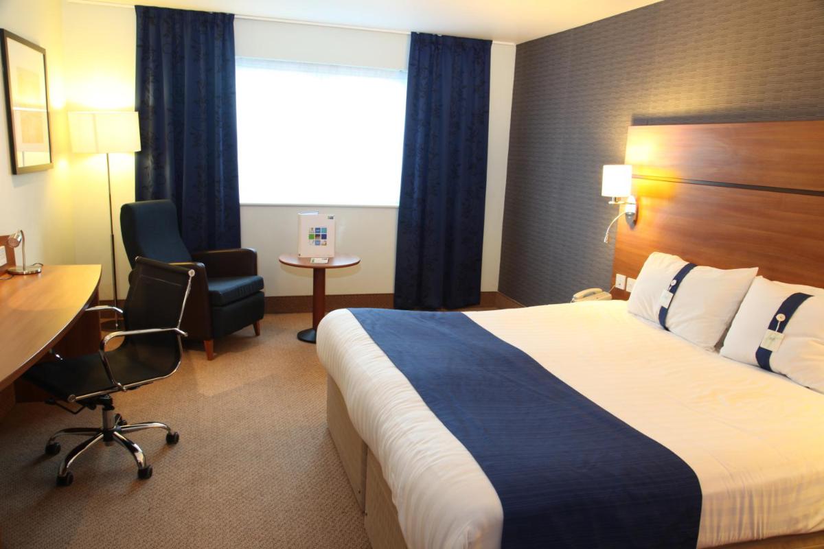 Photo - Holiday Inn Express Braintree, an IHG Hotel