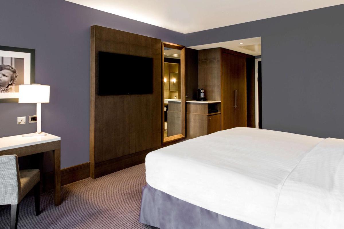 Photo - Radisson Blu Manchester Airport