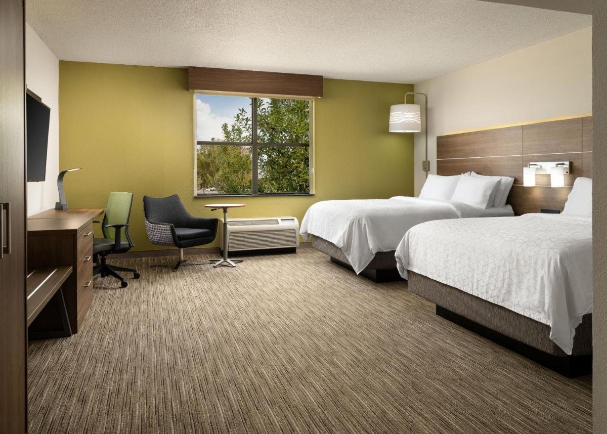 Photo - Holiday Inn Express Hotel & Suites Irving DFW Airport North, an IHG Hotel