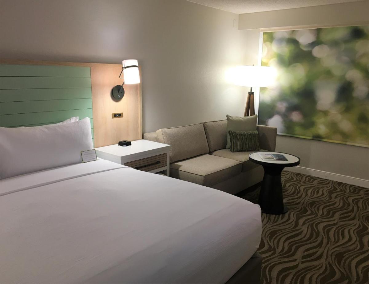 Photo - Wyndham Garden Lake Buena Vista Disney Springs® Resort Area