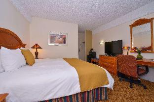 Photo - Best Western Plus Thousand Oaks Inn