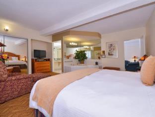 Photo - Best Western Plus Thousand Oaks Inn