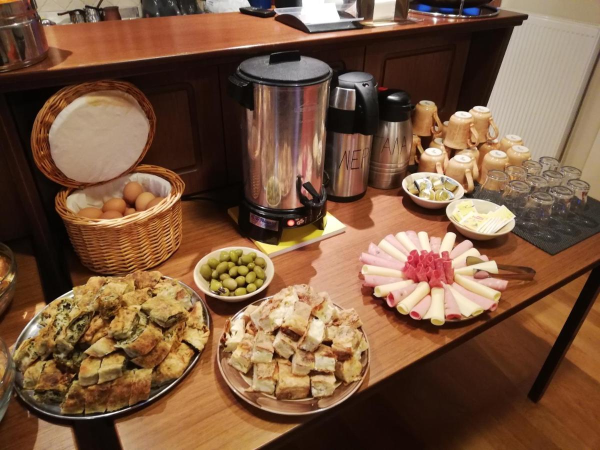 Xenonas Kypseli  Greece