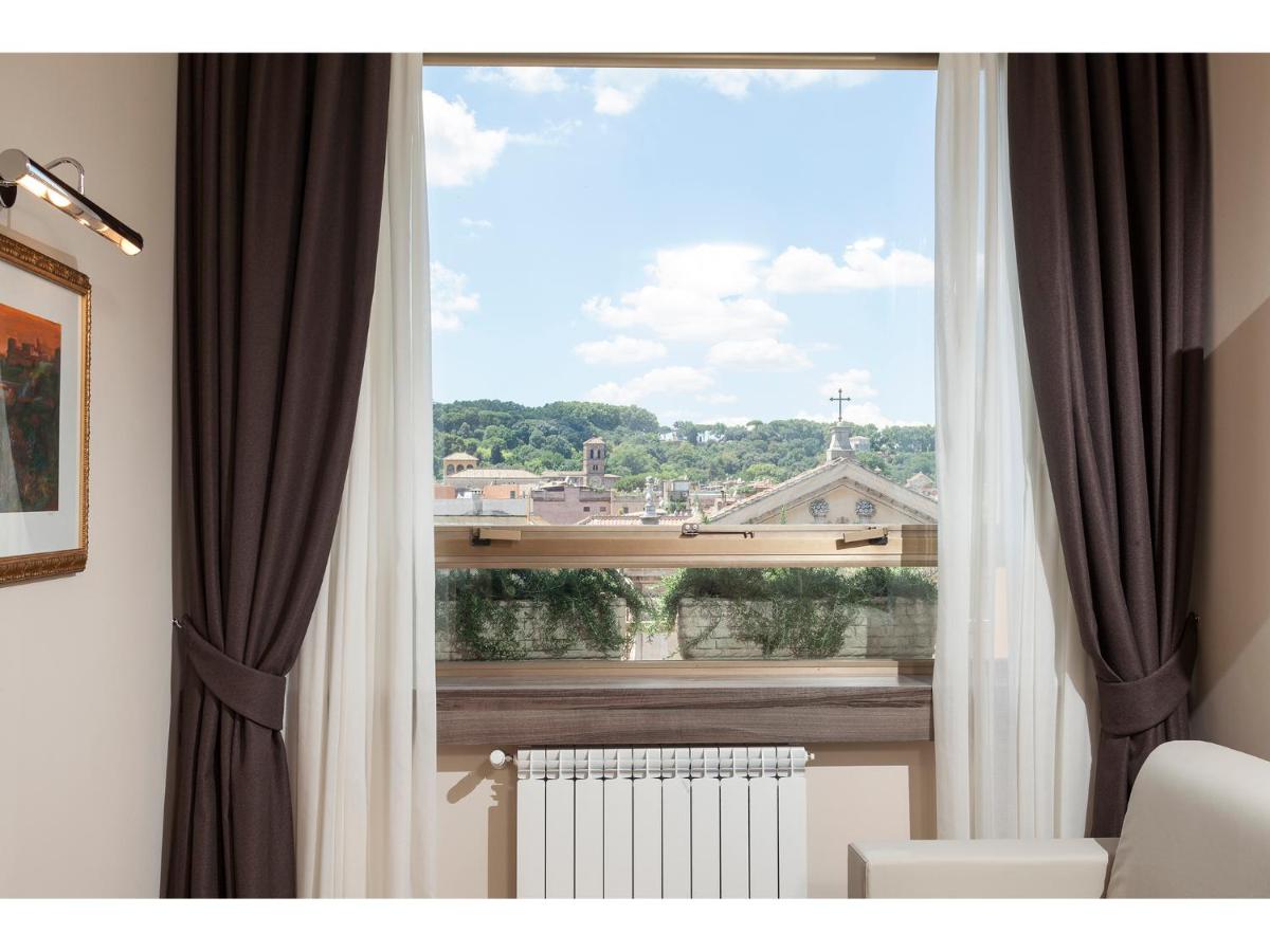 Photo - Window On Rome
