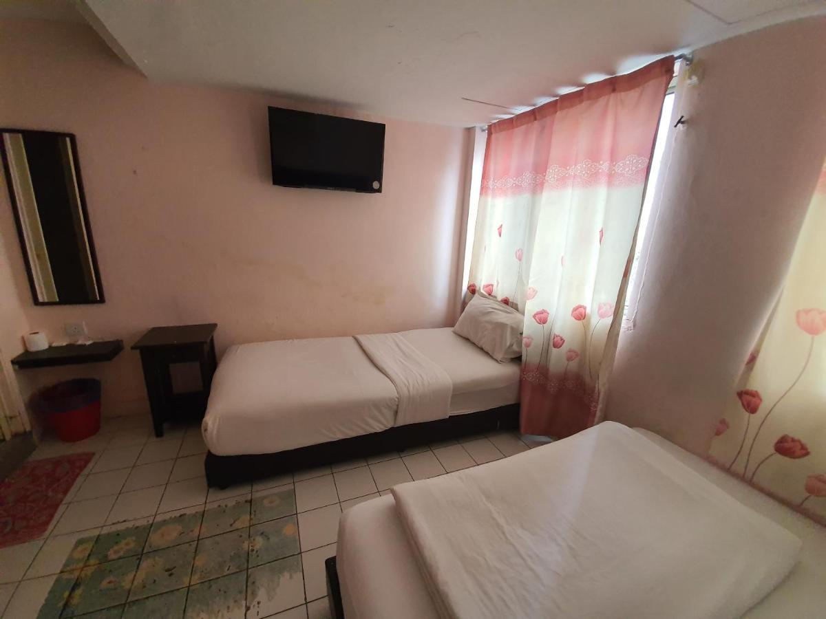 Foto - SPOT ON 89698 Budget Inn Hotel