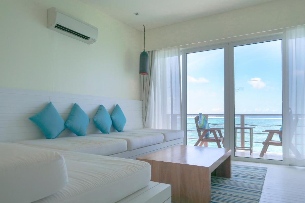 Photo - Holiday Inn Resort Kandooma Maldives - Kids Stay & Eat Free