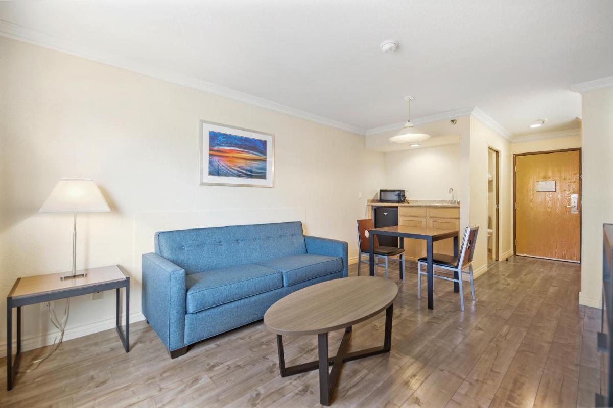 Foto - SureStay Hotel by Best Western Fontana