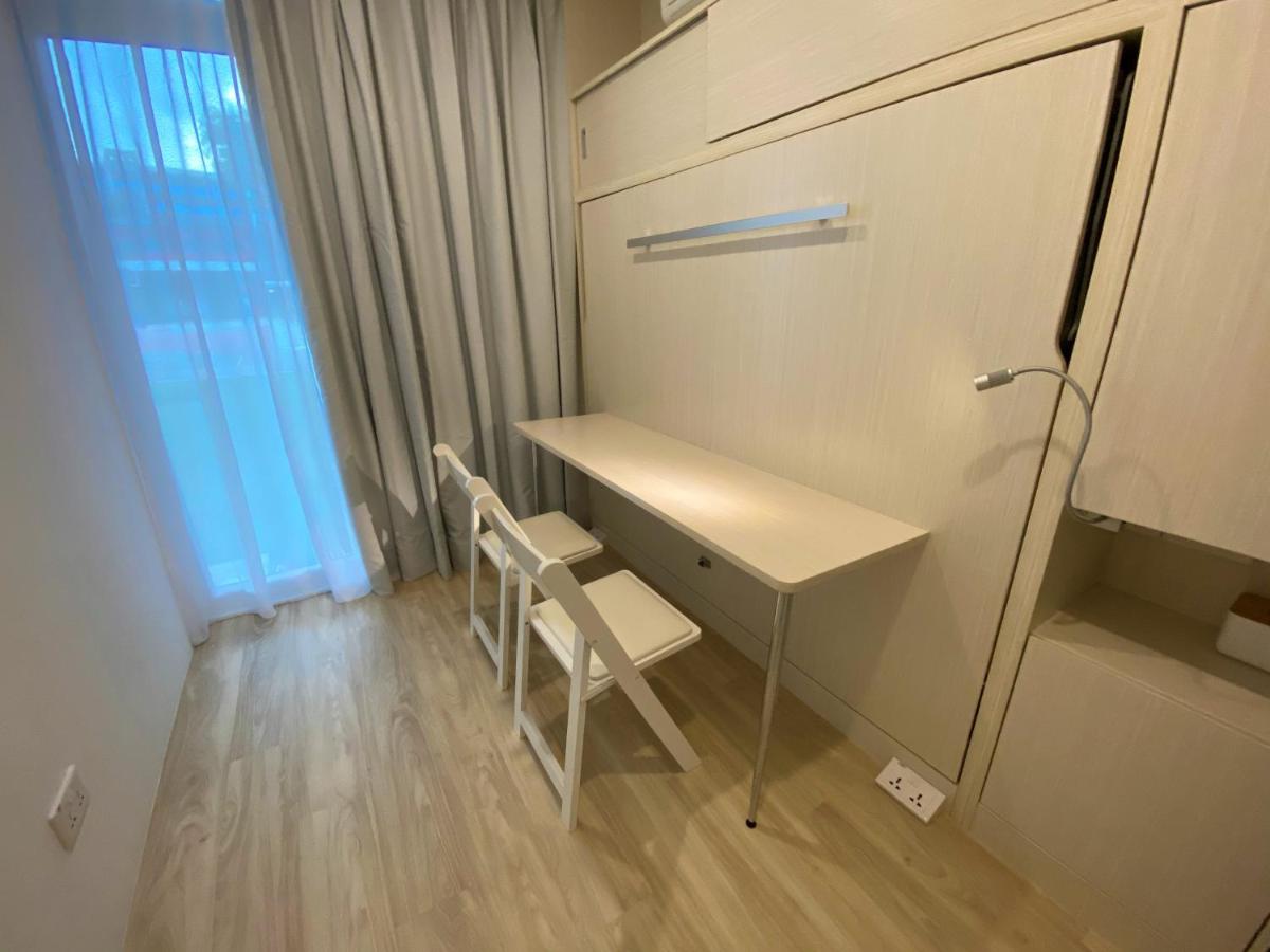 Foto - Shipping Container Hotel At Haw Par Villa