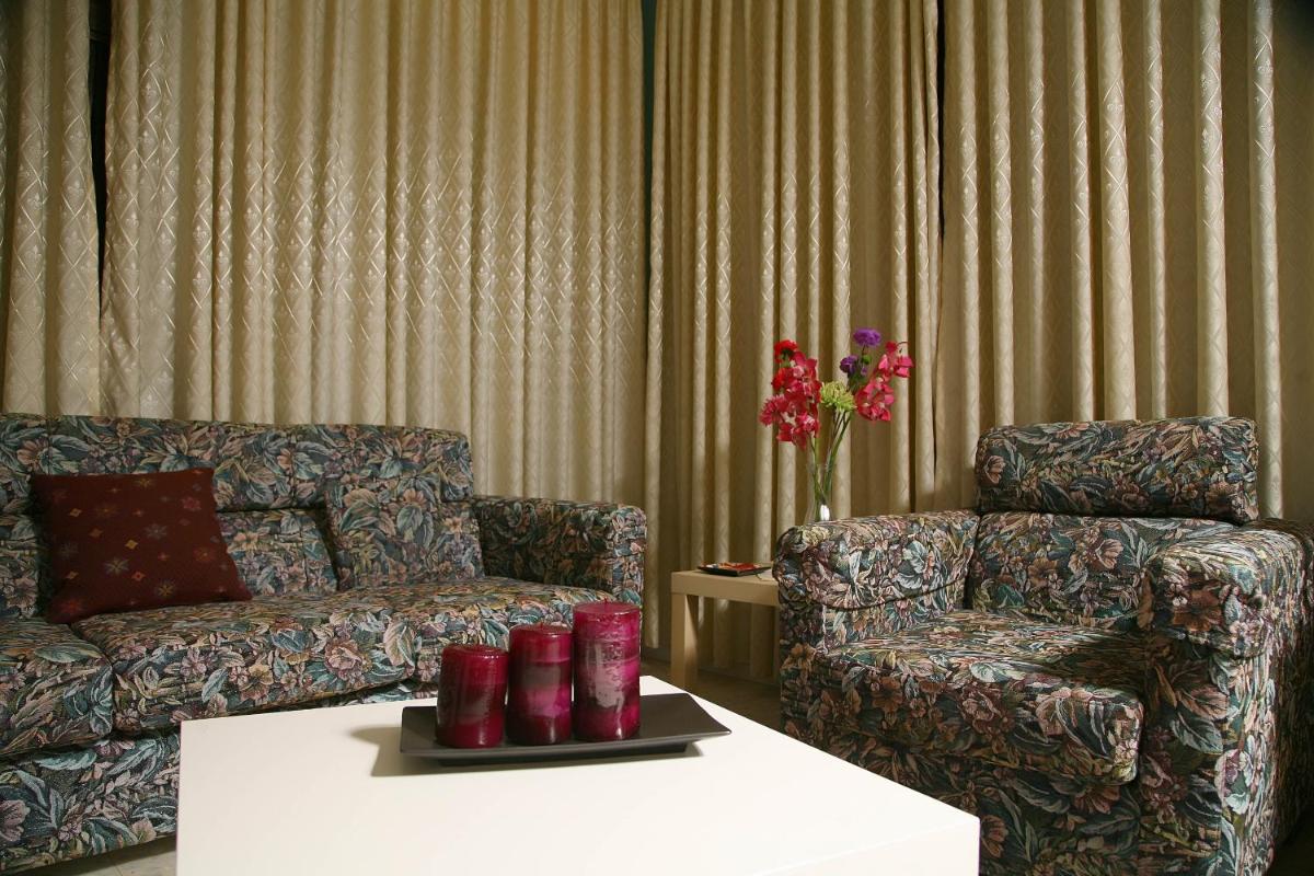 Photo - Arabian Suites