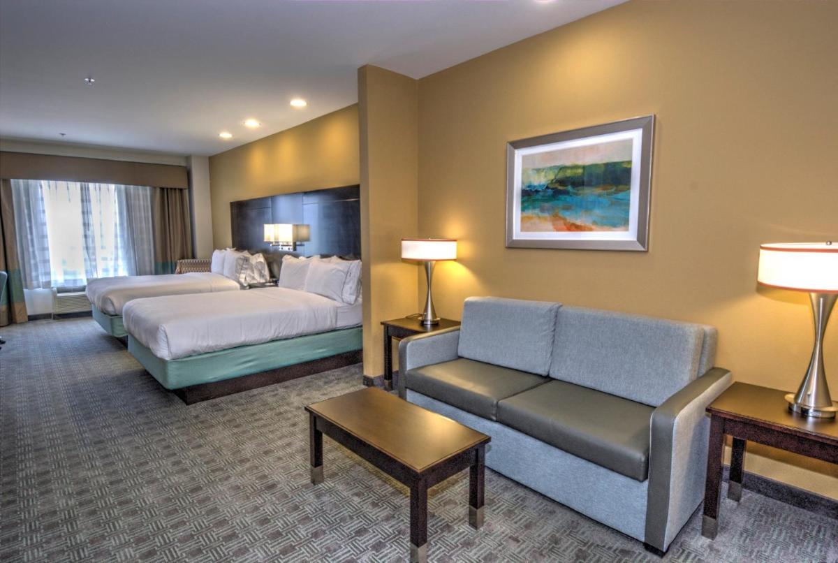 Photo - Holiday Inn Express & Suites Austin South, an IHG Hotel