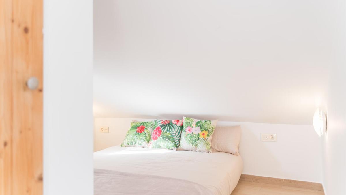 Photo - Banana Beach Patacona