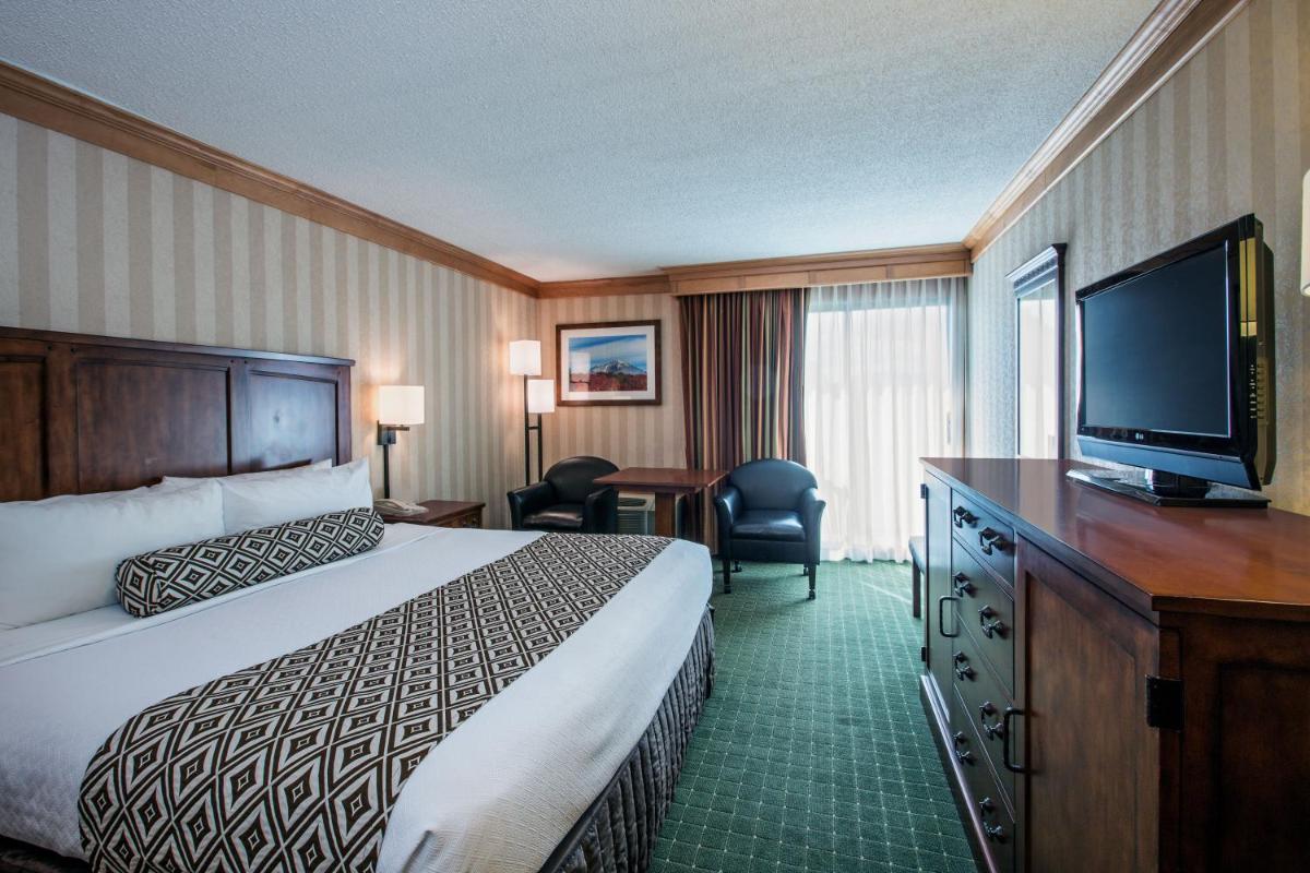 Photo - Crowne Plaza Lake Placid, an IHG Hotel