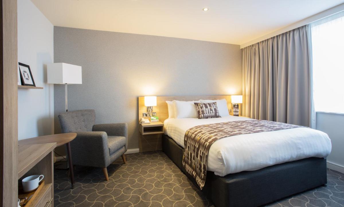 Photo - Holiday Inn Ellesmere Port/Cheshire Oaks, an IHG Hotel