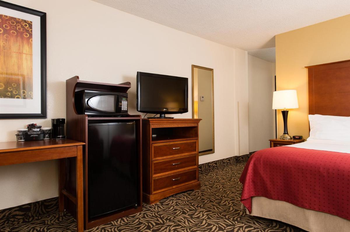 Photo - Holiday Inn Wilmington-Market Street, an IHG Hotel