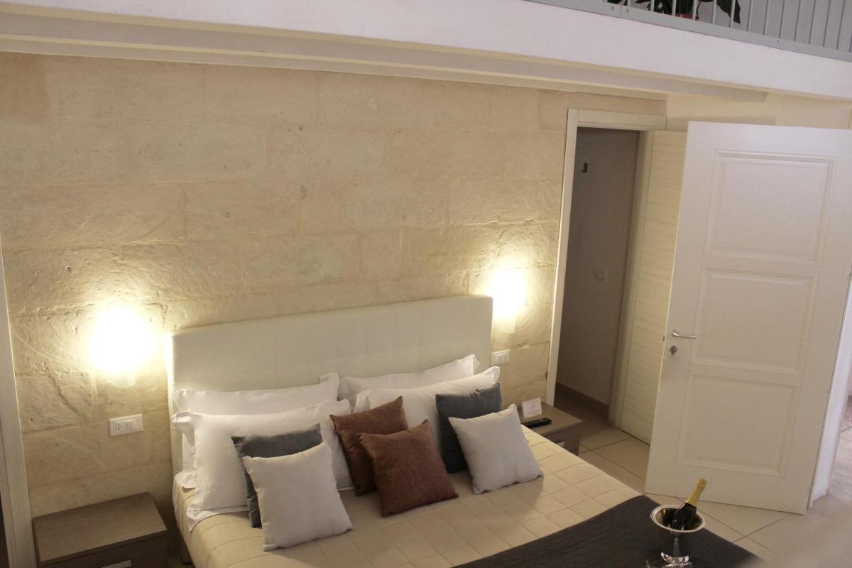 Photo - UP Room&Suite