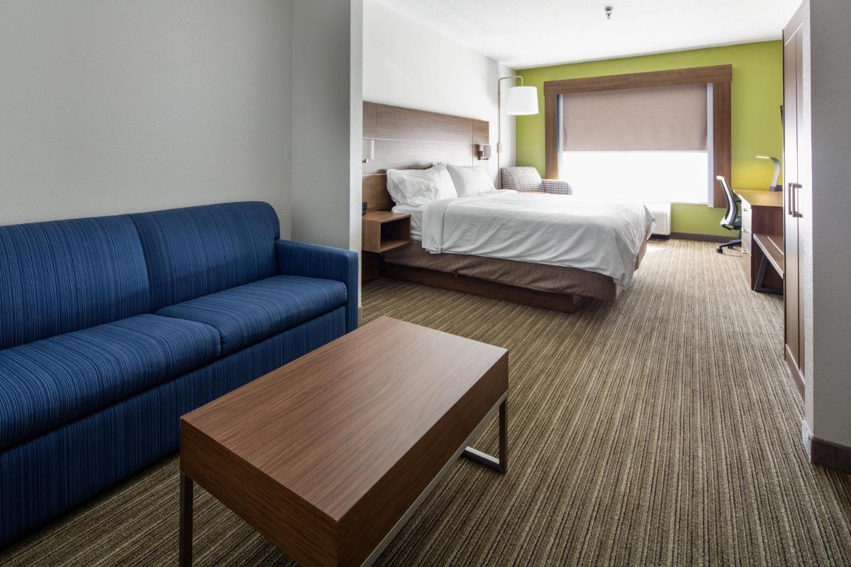 Photo - Holiday Inn Express Hotel & Suites Chattanooga -East Ridge, an IHG Hotel