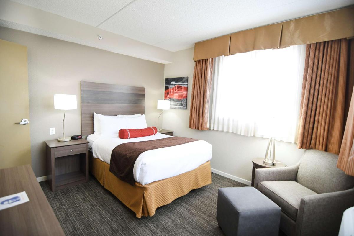 Photo - Best Western Plus Sandusky Hotel & Suites