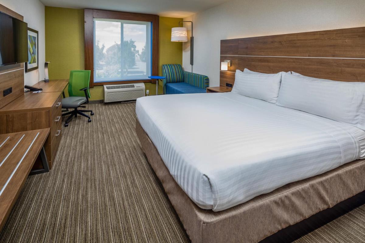 Photo - Holiday Inn Express Hotel & Suites Modesto-Salida, an IHG Hotel