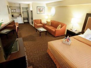 Photo - Best Western Escondido Hotel