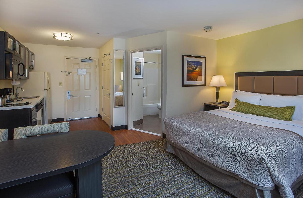 Photo - Candlewood Suites Louisville Airport, an IHG Hotel