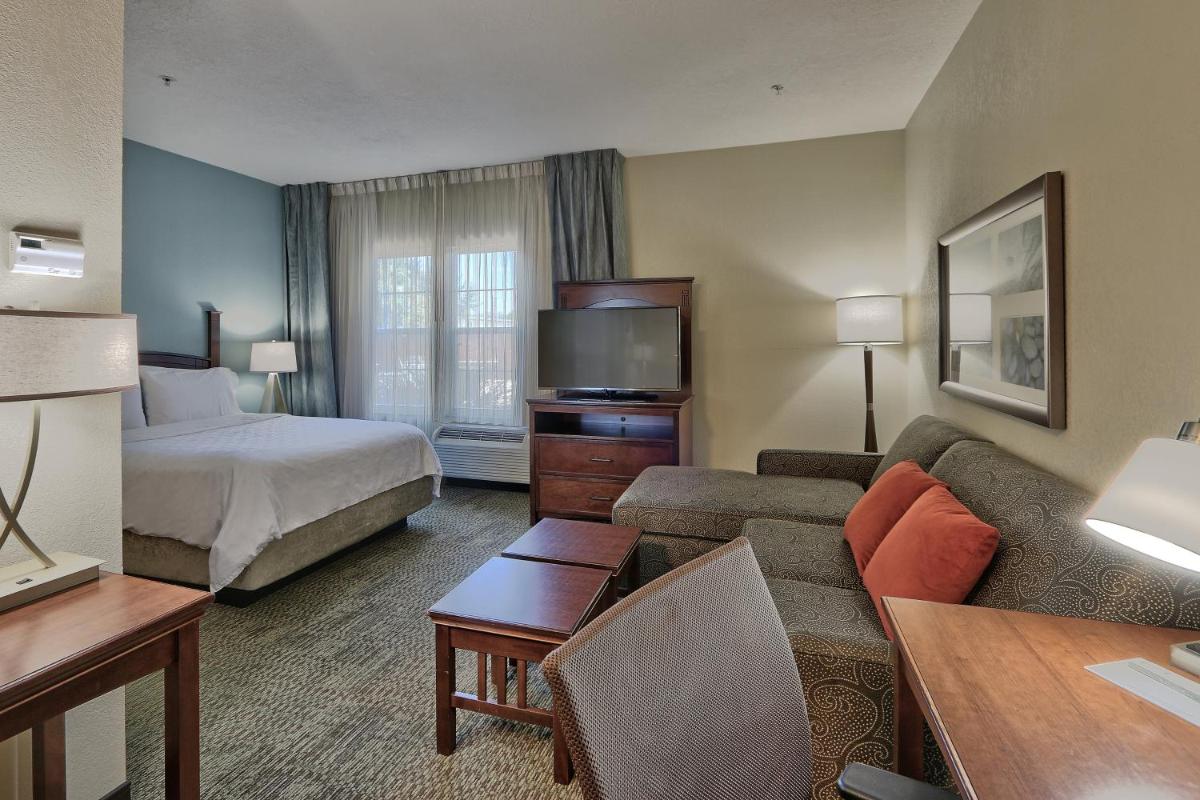 Photo - Staybridge Suites Albuquerque North, an IHG Hotel