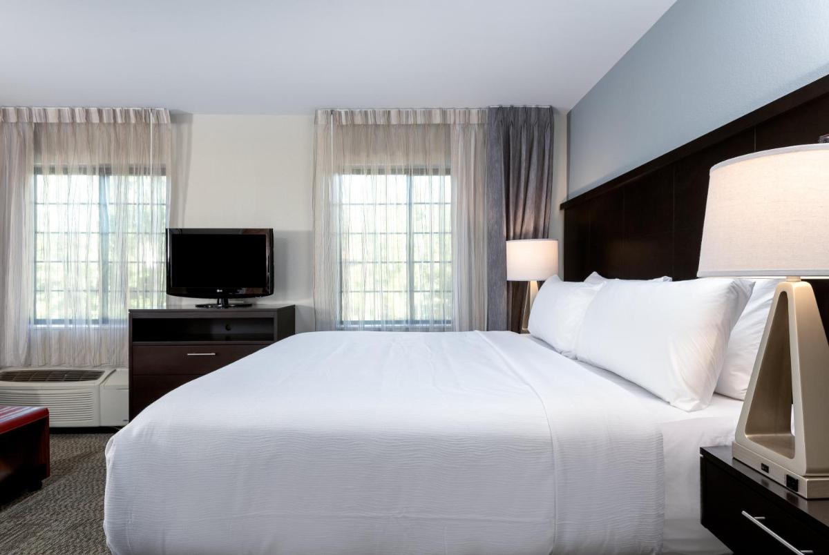 Foto - Staybridge Suites Chantilly Dulles Airport, an IHG Hotel