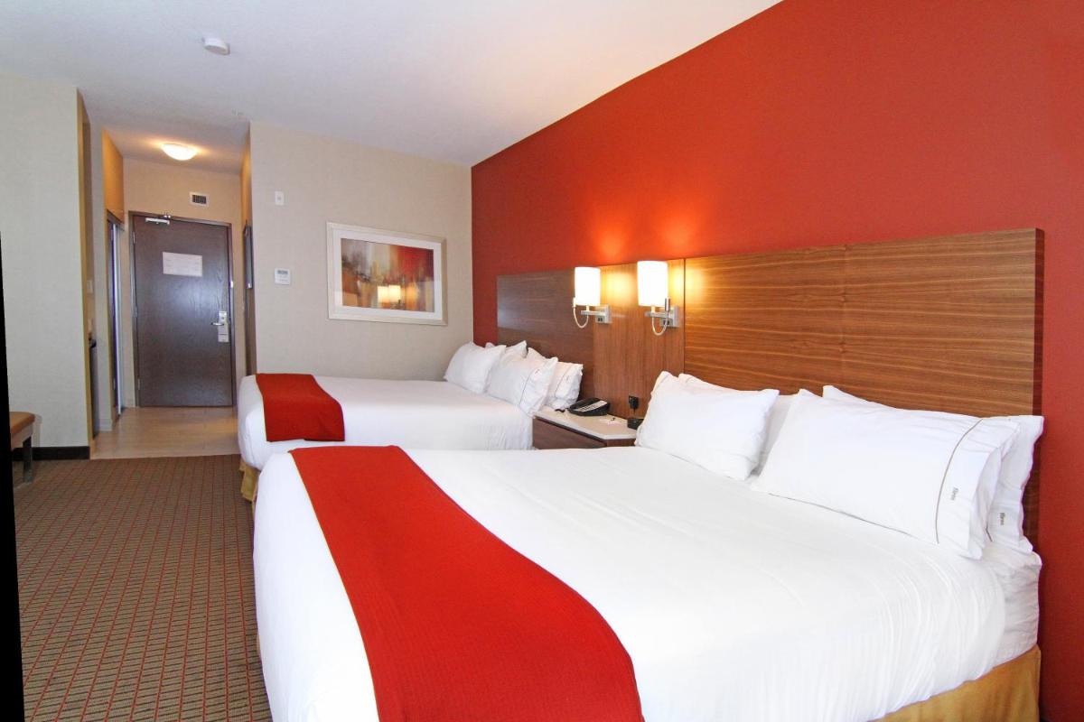 Photo - Holiday Inn Express and Suites Calgary University, an IHG Hotel