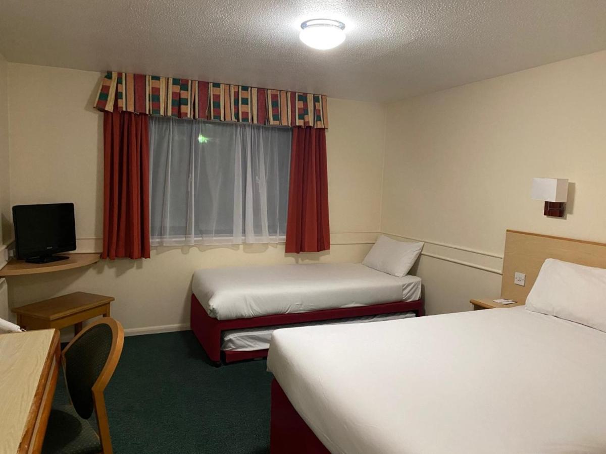 Foto - Days Inn Michaelwood M5