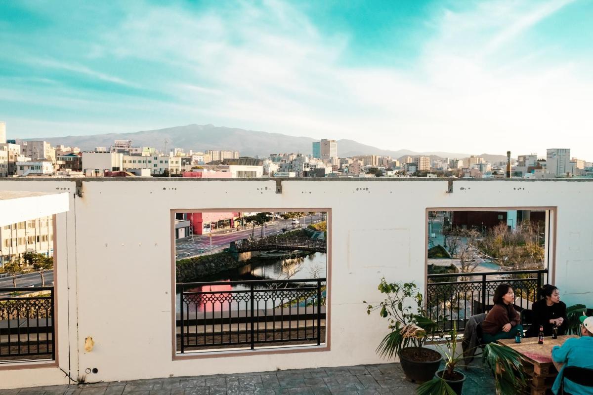 Foto - Bed Radio Dongmoon