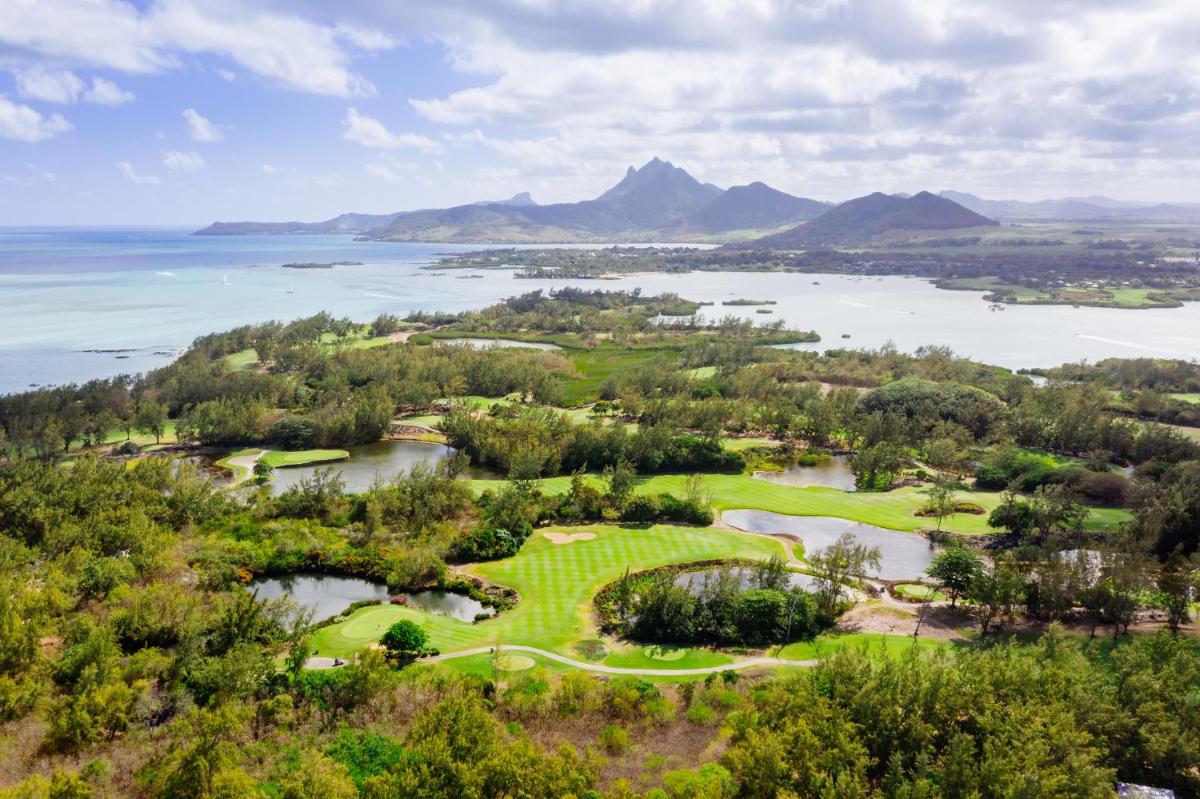 Four Seasons Resort Mauritius at Anahita photo 2