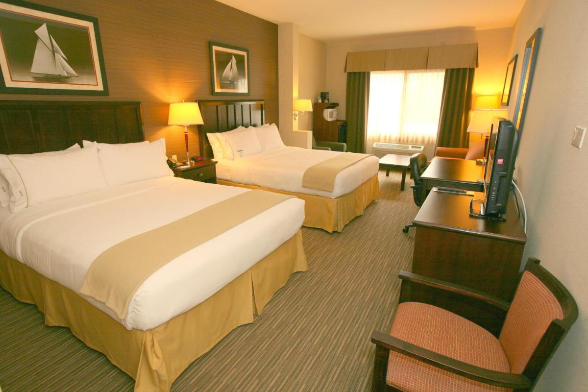 Photo - Holiday Inn Express San Diego South - Chula Vista, an IHG Hotel