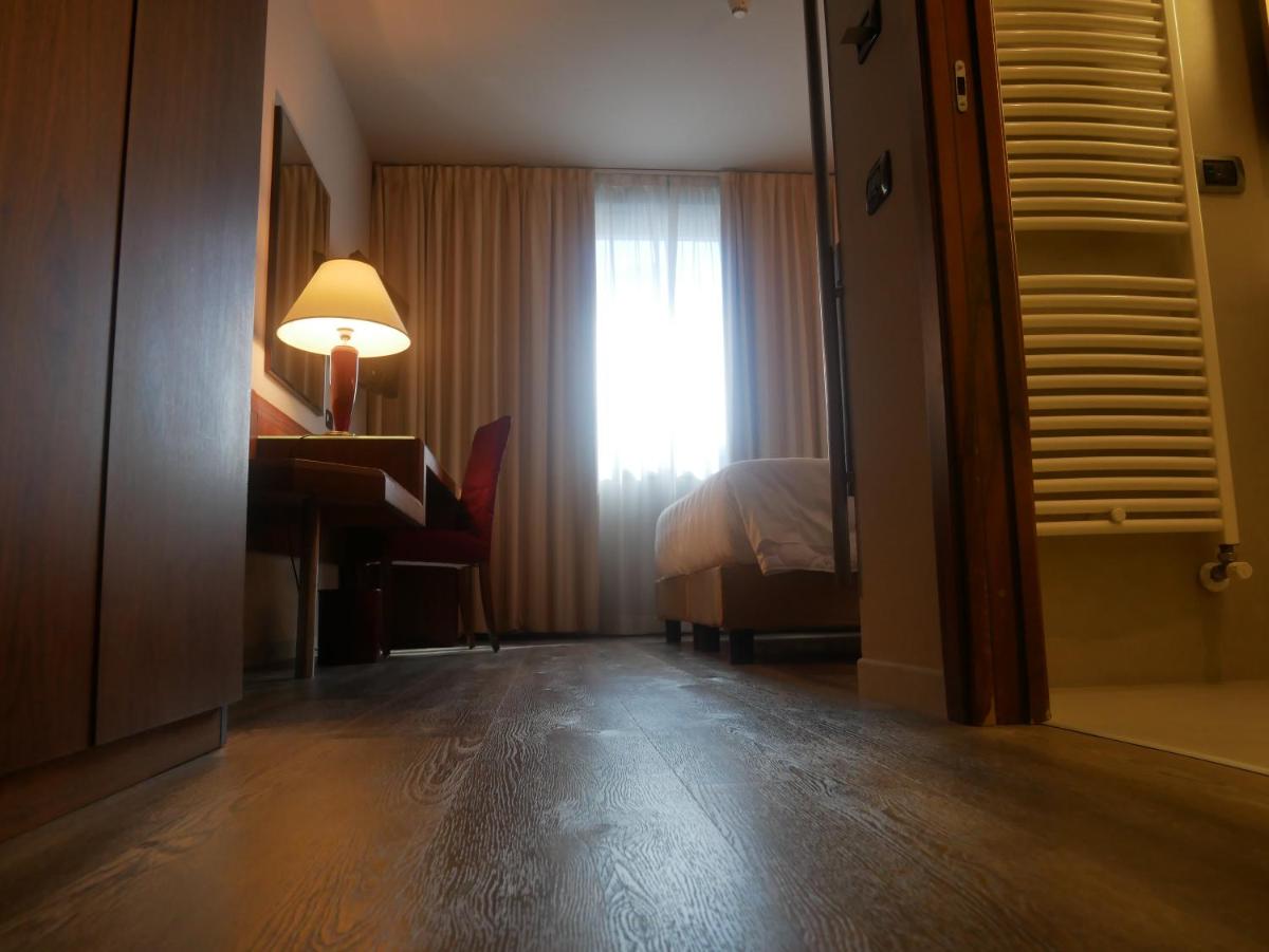 Foto - First Hotel Malpensa