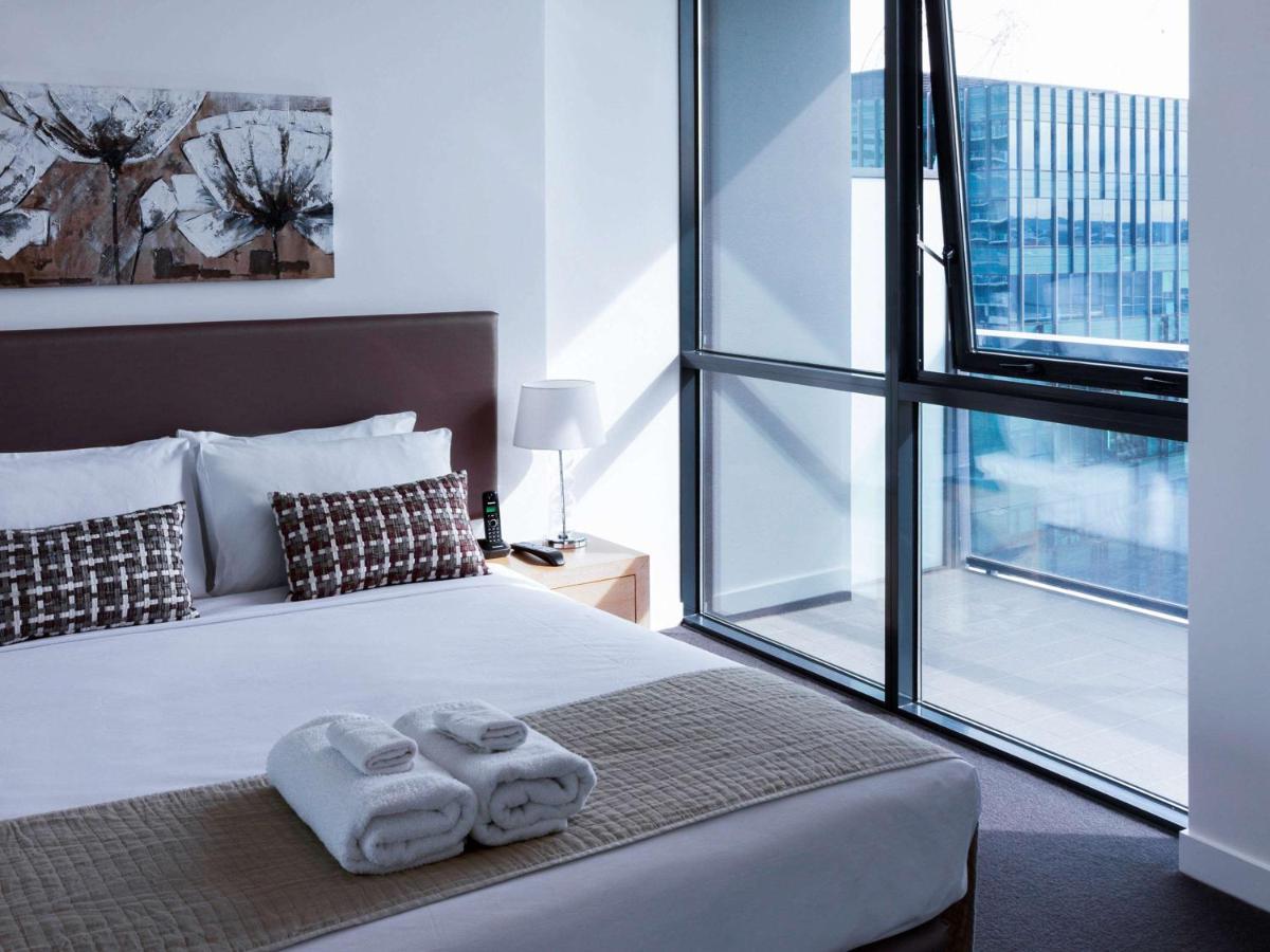 Photo - The Sebel Residences Melbourne Docklands Serviced Apartments