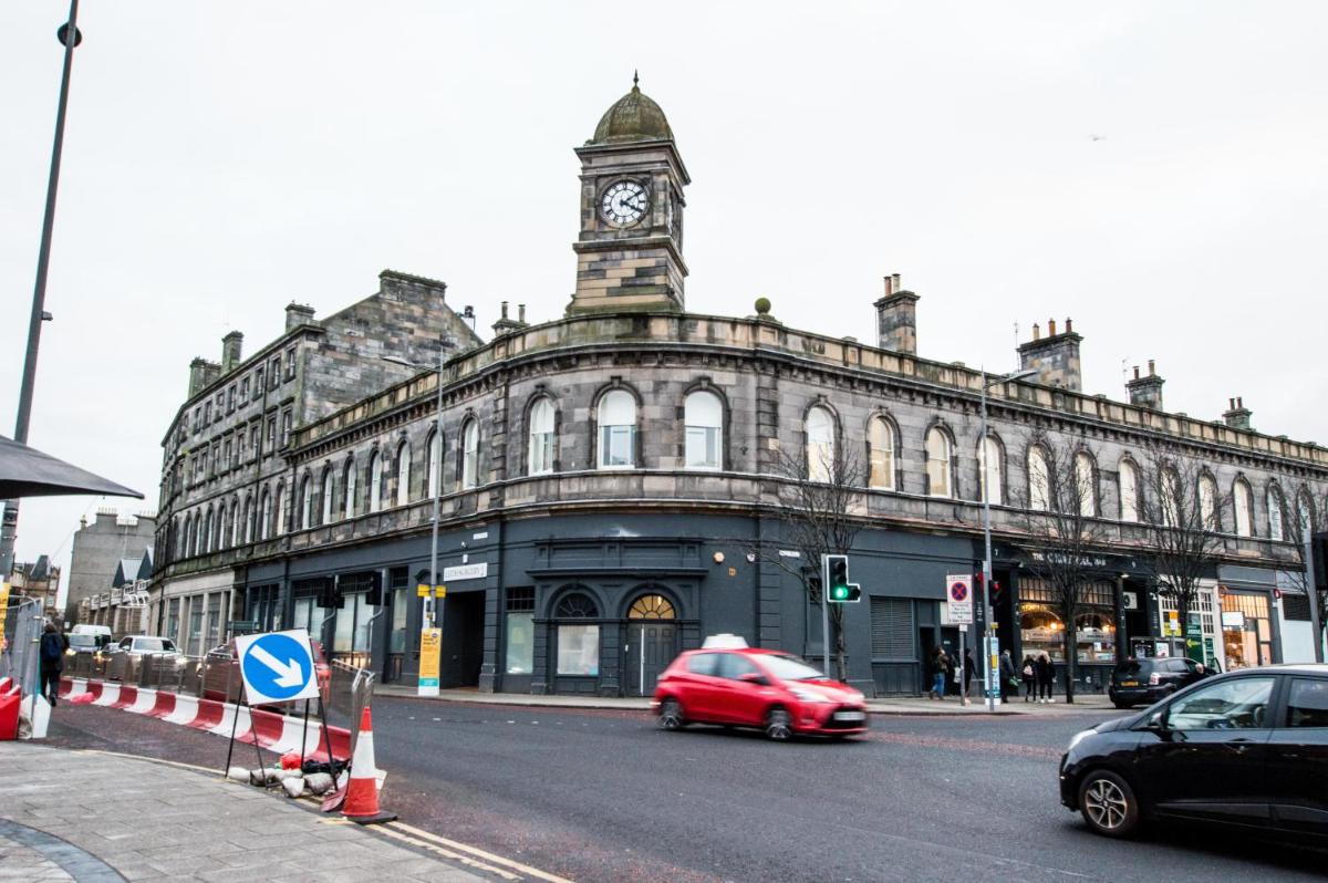 Photo - Tony Asga - Tony's Apartment HEART OF EDINBURGH CITY CENTRE sleeps 2