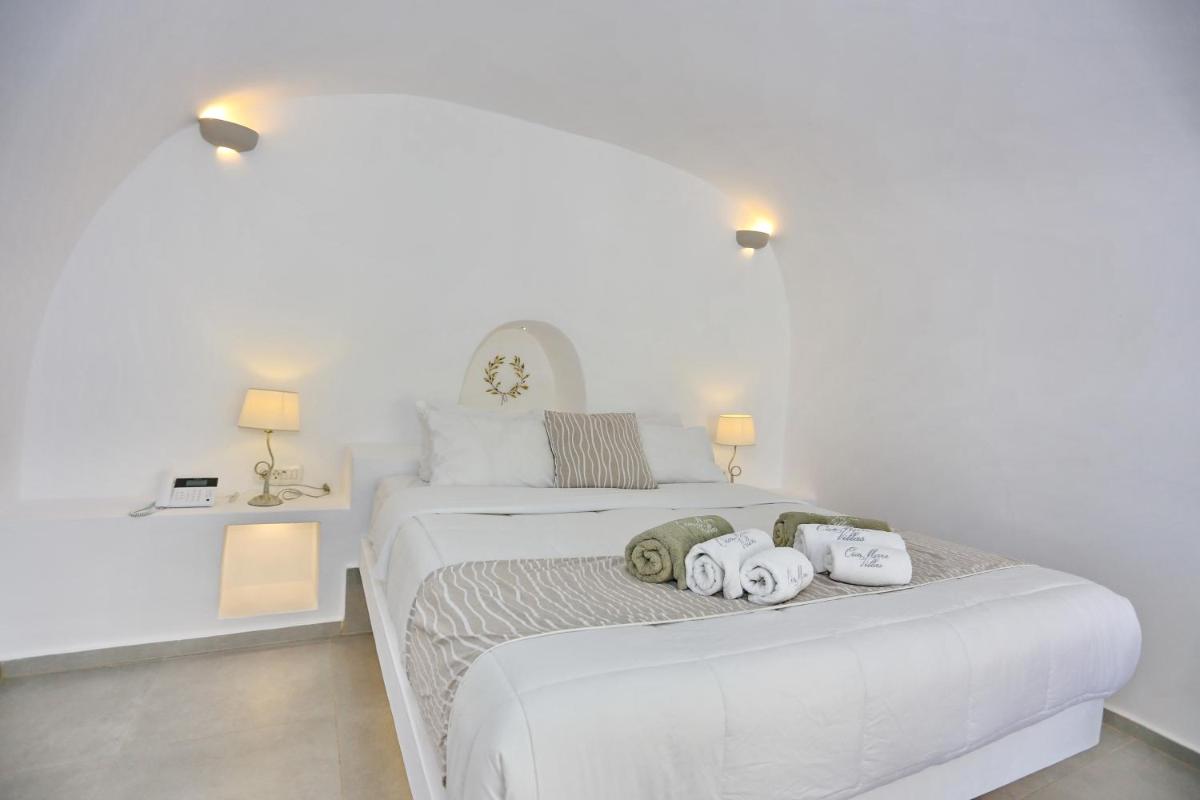 Photo - Oia Mare Villas