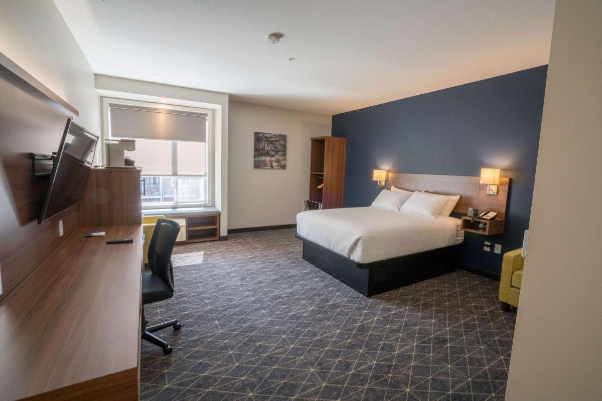 Photo - Microtel Inn & Suites by Wyndham Kelowna